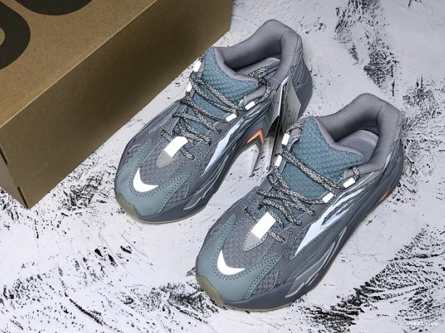 700 Yeezy FW2549 Adidas V2 Boost 'Inertia' 0723